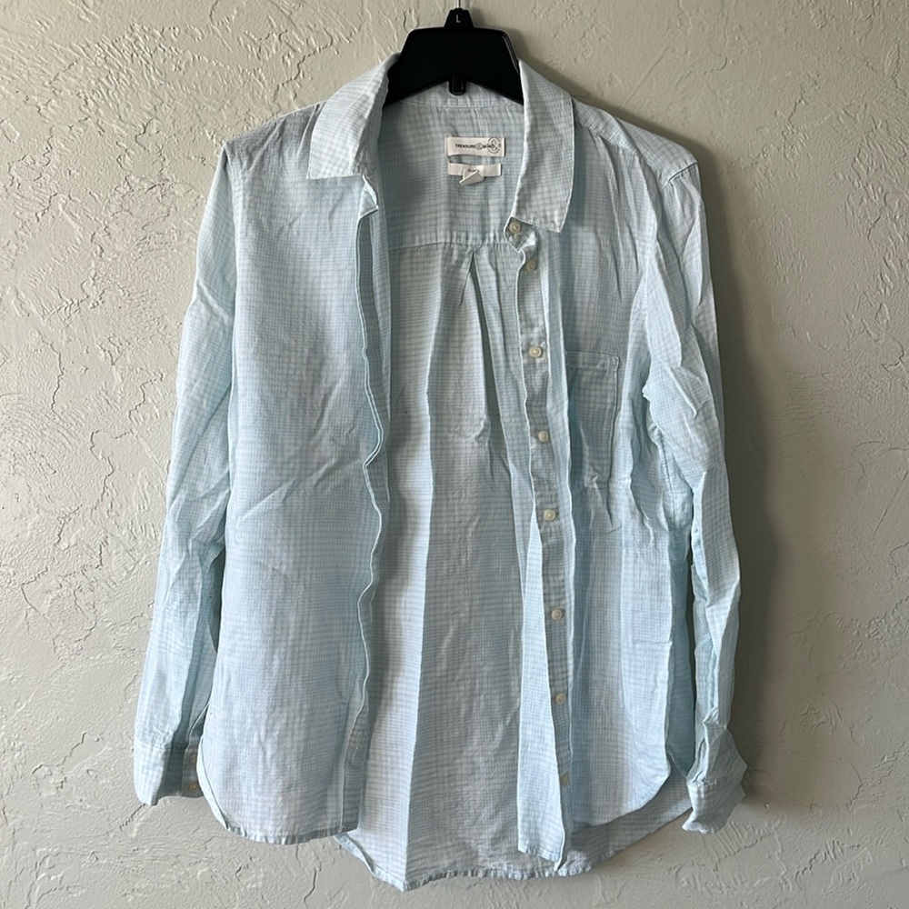 Treasure & Bond Classic Drapey Shirt